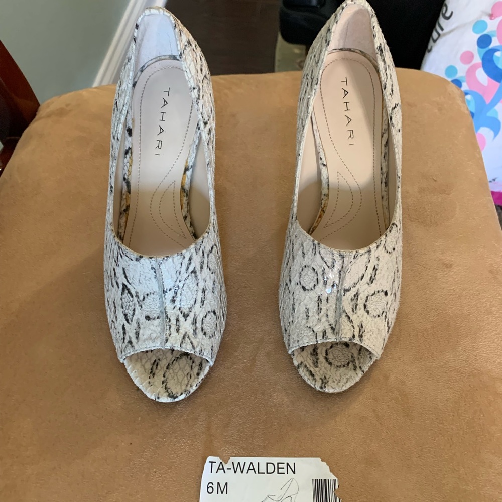 Tahiri snake print heels